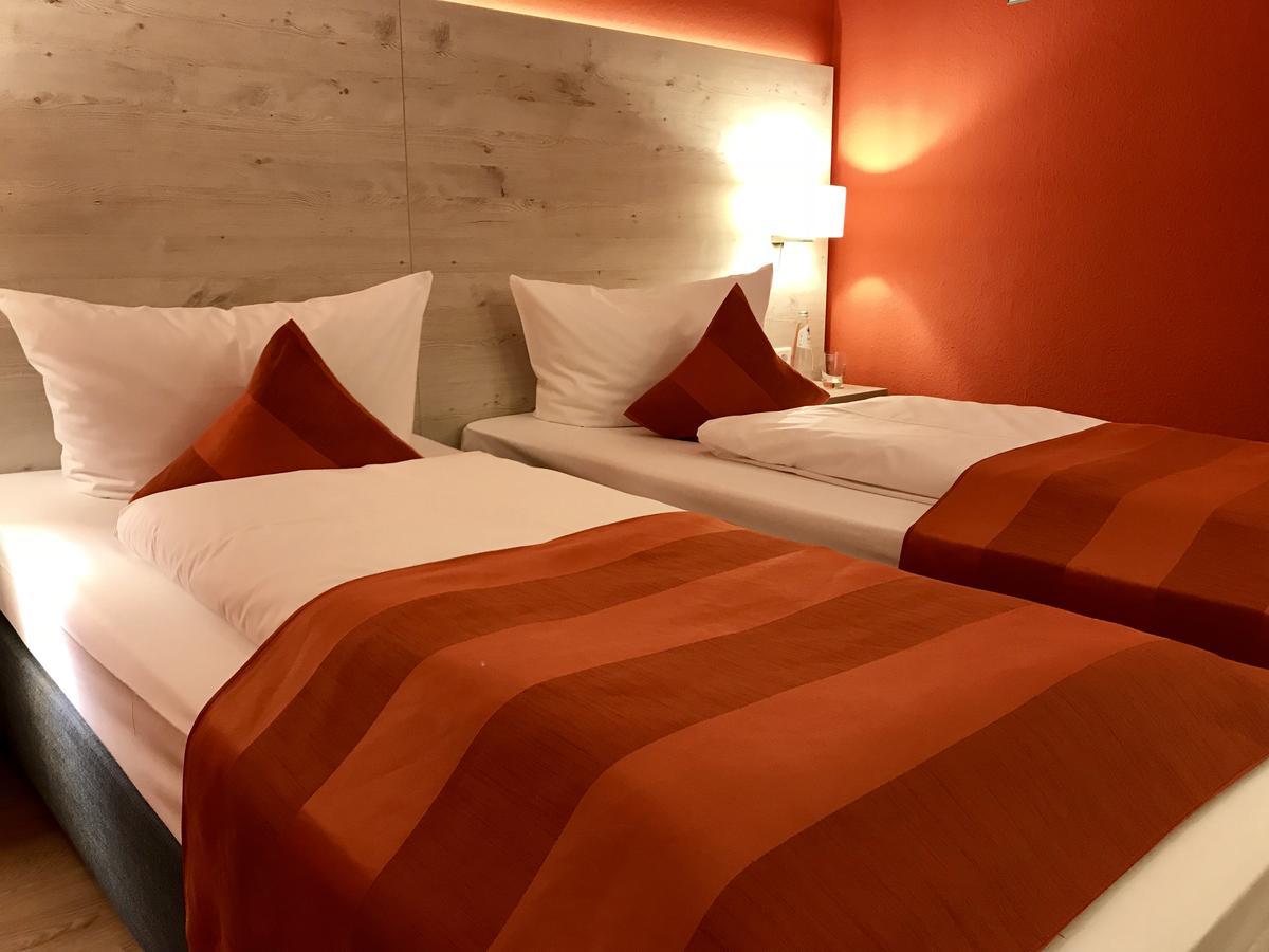 Hotel Schlee Hohenschaftlarn Экстерьер фото