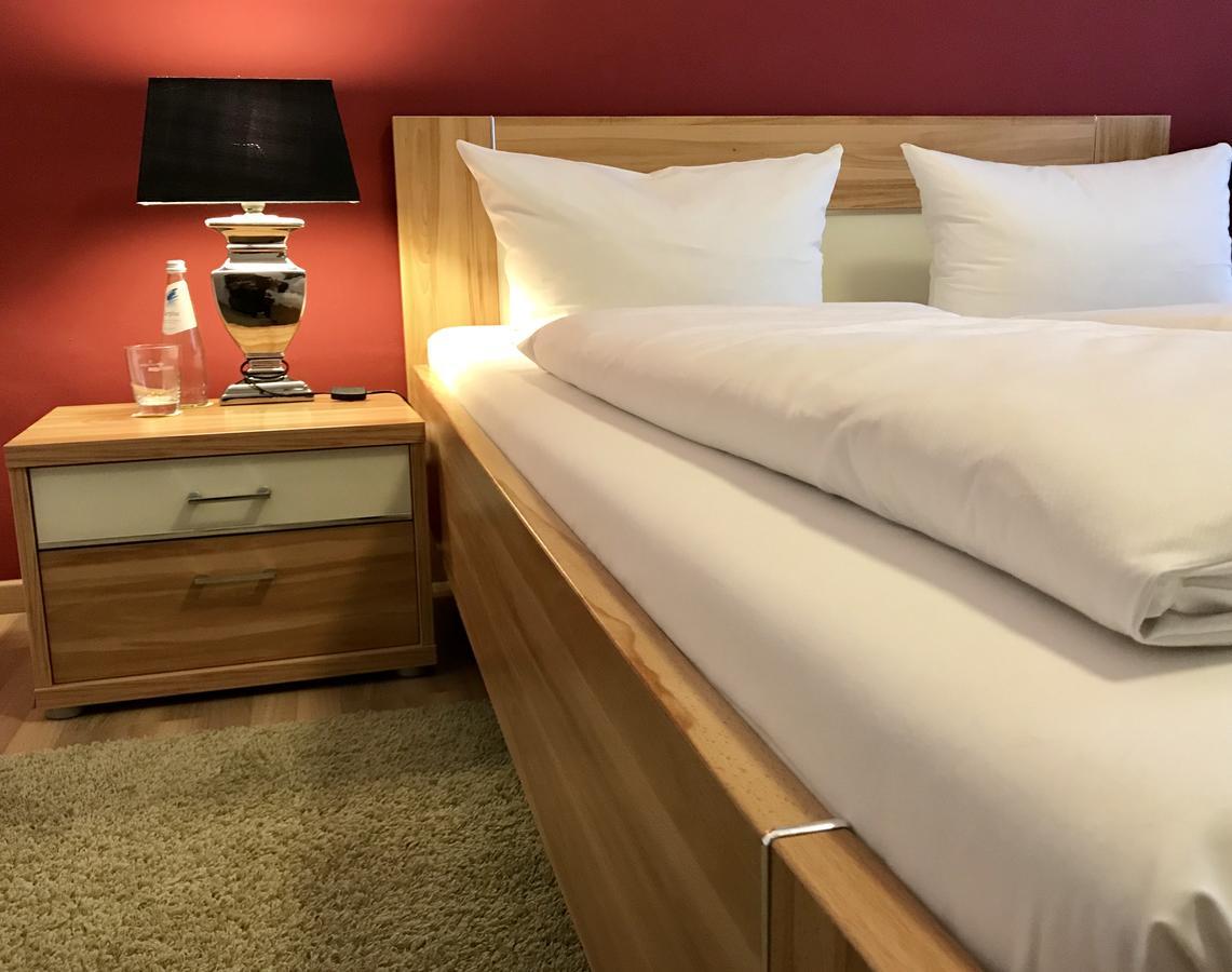 Hotel Schlee Hohenschaftlarn Экстерьер фото